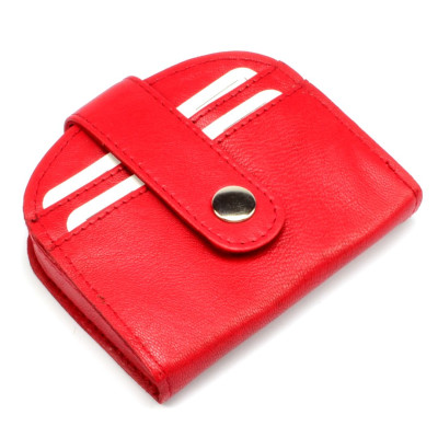 Červená kapsička na mince