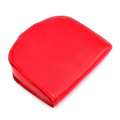 Červená kapsička na mince