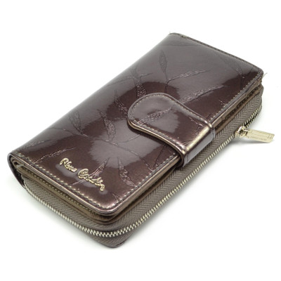 Hnědá dámská peněženka