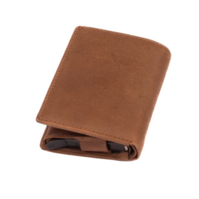 Hnědé kožené luxusní pouzdro na karty