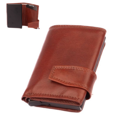 Hnědé pouzdro na karty