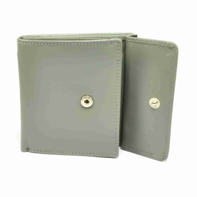 Malá kožená dámská peněženka